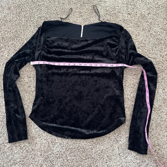 Free People Perfect Date Top 
size Large 
Black - Picture 12 of 12
